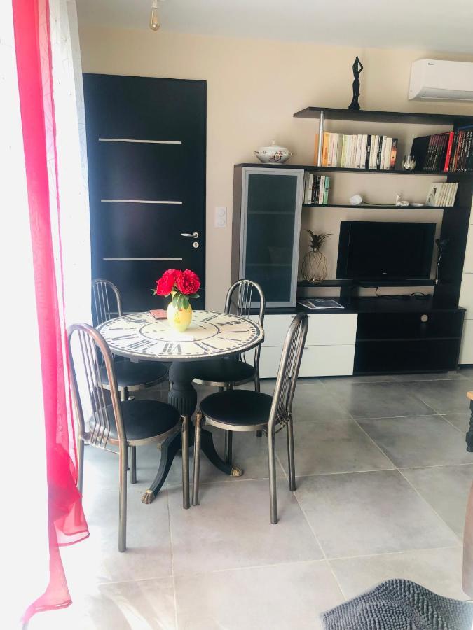 T2 Aile De Villa Et Spa-Jacuzzi Prive Et Illimite Et Plateau D'Acceuil Offert! Camps-la-Source Kültér fotó